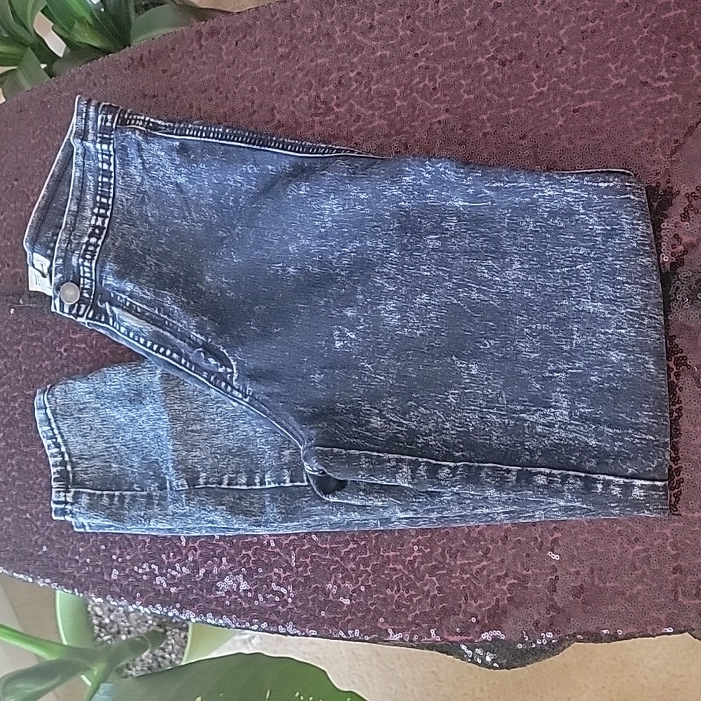 Forever 21 Jeans Women's Size 28 Skinny Leg Blue Denims